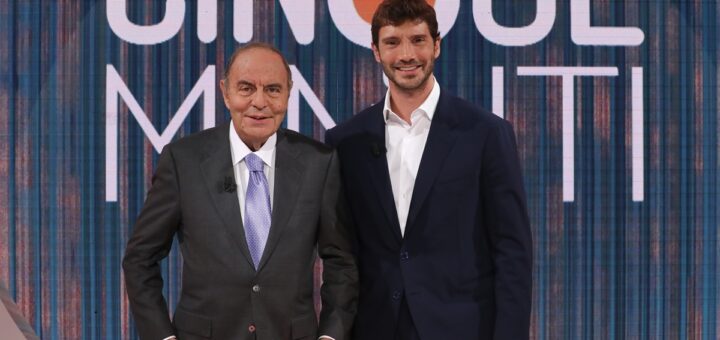 Bruno Vespa cede il passo a Stefano De Martino: “Cinque Minuti” su Rai 1 slitta al 29 settembre